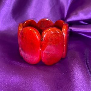 Vintage Ladies cuff bracelet. Red.